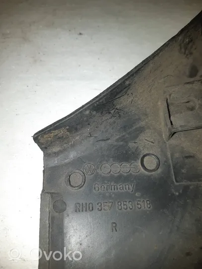 Volkswagen PASSAT B3 Listwa / Nakładka na błotnik przedni 357853518