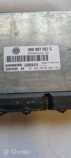 Volkswagen PASSAT B5 Sterownik / Moduł ECU 3B0907557C