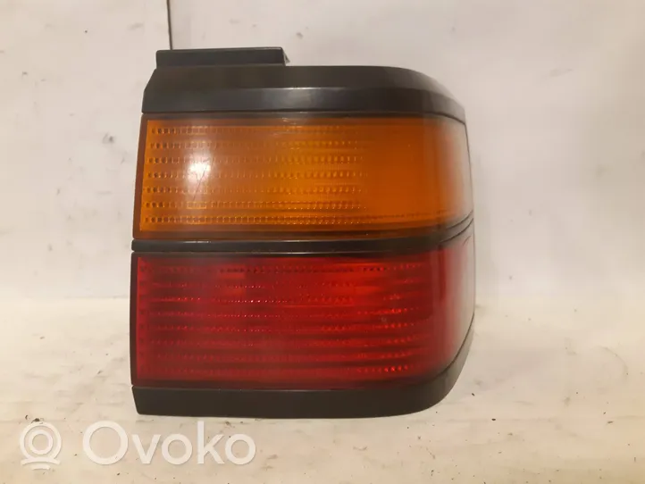 Volkswagen PASSAT B3 Rear/tail lights 357945112