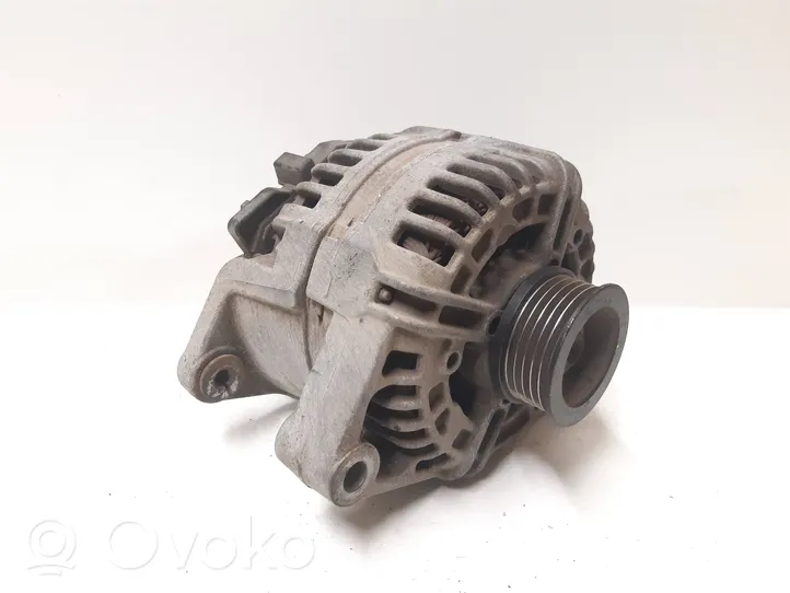 Opel Meriva A Alternator 55556068