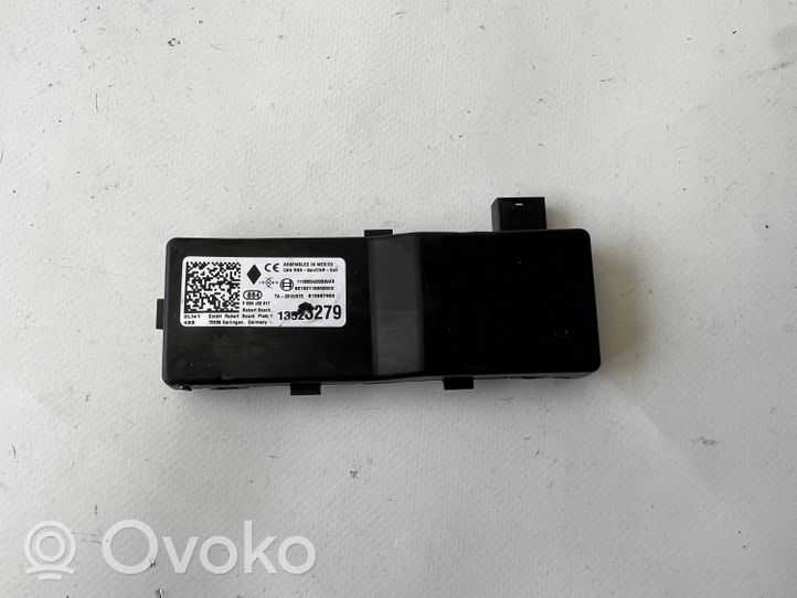 Opel Corsa E Amplificateur d'antenne 13523279