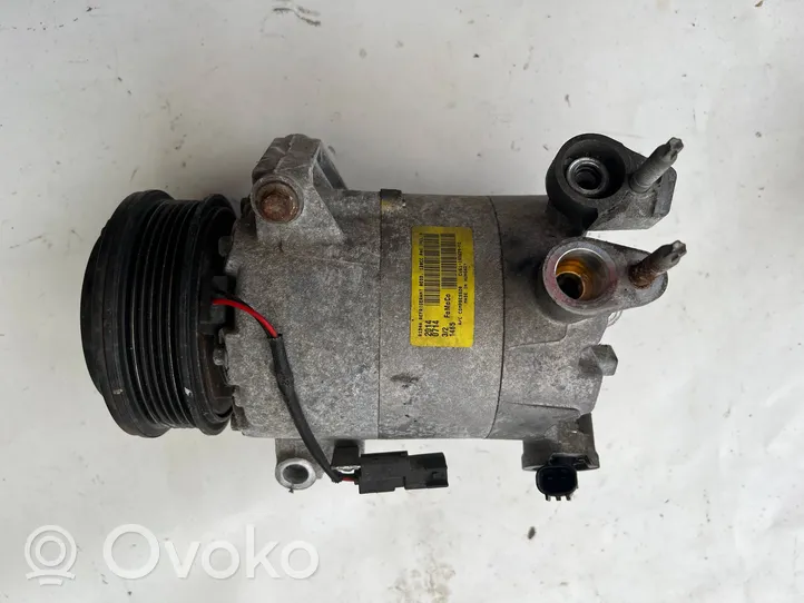 Ford Focus ST Ilmastointilaitteen kompressorin pumppu (A/C) CV61-19D629-FE