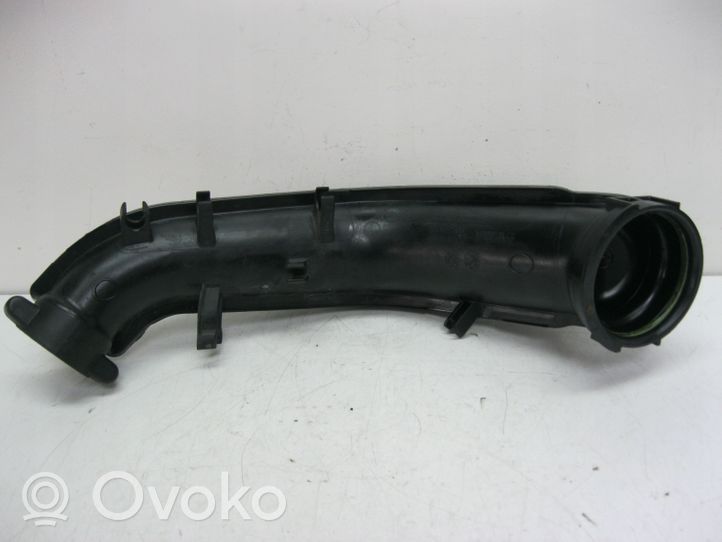 Seat Toledo IV (NH) Tube d'admission de tuyau de refroidisseur intermédiaire 03C145673H