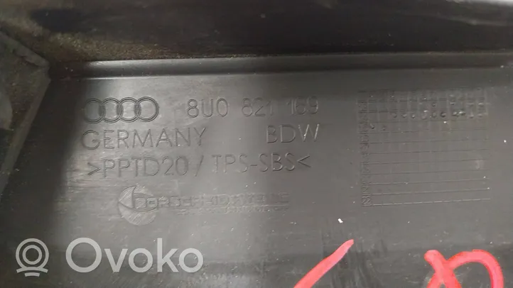 Audi Q3 8U Etupyöräkotelon koristelista 8U0821169