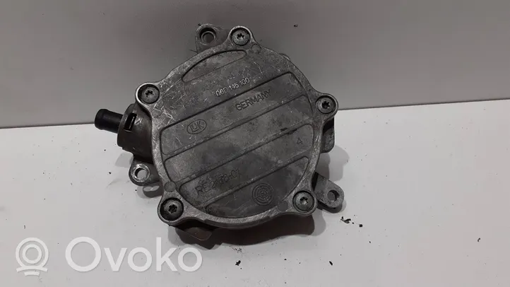 Audi A4 S4 B6 8E 8H Alipainepumppu 06D145100