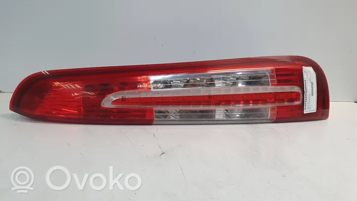 Ford C-MAX I Lampa tylna 