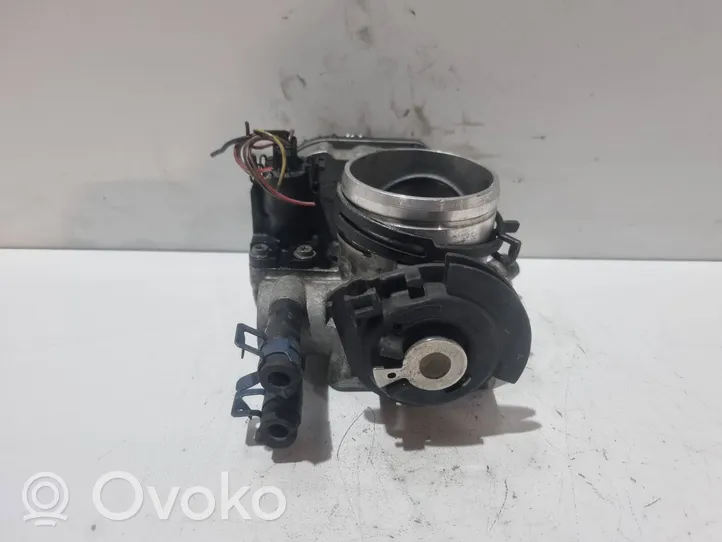 Volkswagen Sharan Throttle valve 037133064A