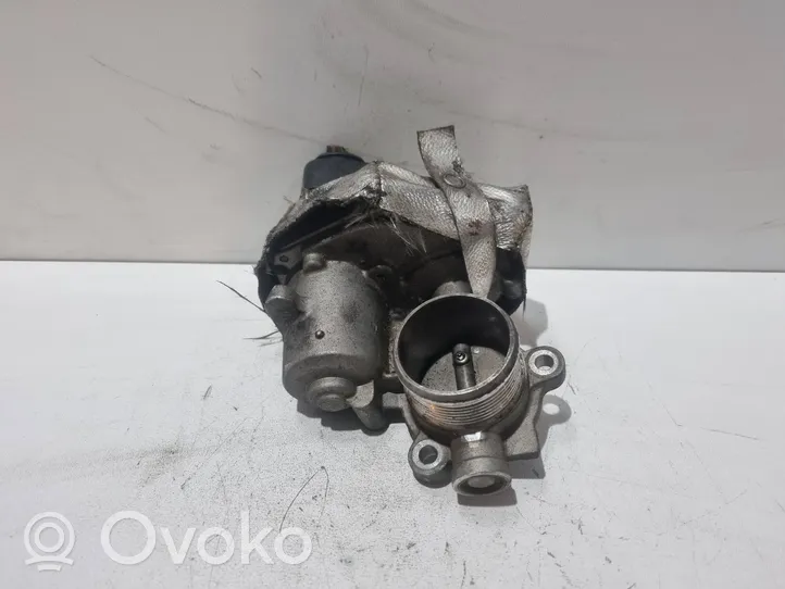 Volkswagen Golf VII EGR valve 04L131501C