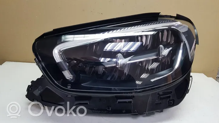 Mercedes-Benz E W213 Lampa przednia A2139067509