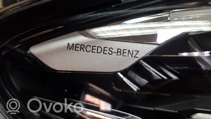 Mercedes-Benz E W213 Lampa przednia 