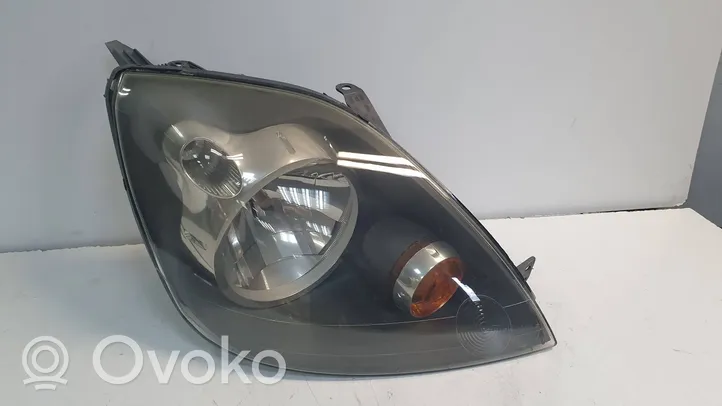 Ford Fiesta Lampa przednia 