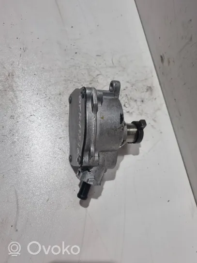 Audi A8 S8 D4 4H Vacuum pump 07K145100C