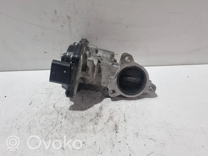 BMW 5 G30 G31 Valvola corpo farfallato 8576810