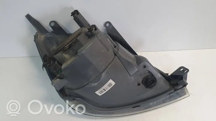 Ford Fiesta Phare frontale 6S61-13W030-AD