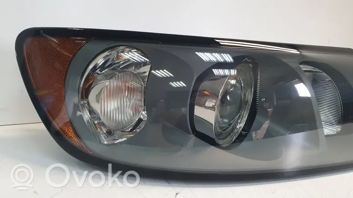 Volvo V50 Headlight/headlamp 30698886