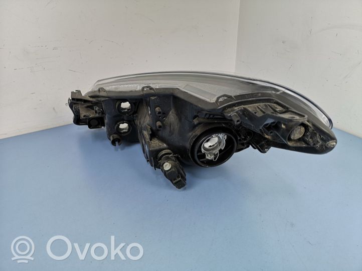 Toyota Yaris Headlight/headlamp 0D158