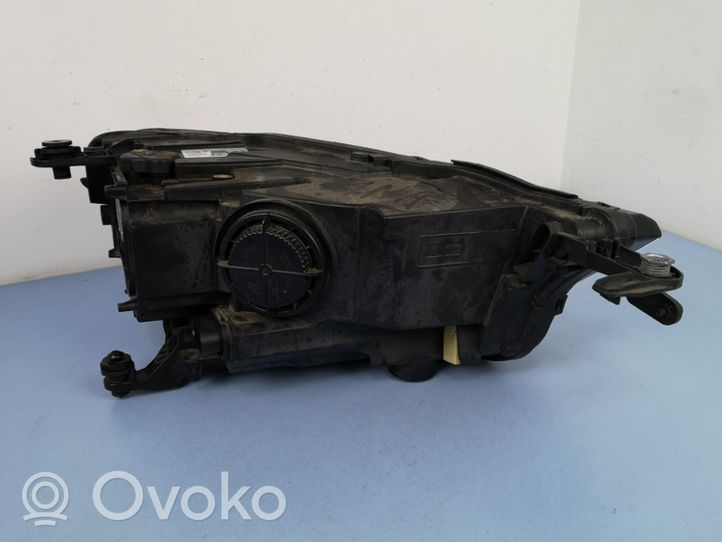 Volkswagen T-Roc Lampa przednia 2GA941035D