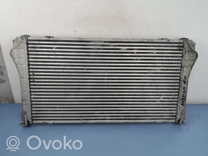 Toyota Avensis T270 Starpdzesētāja radiators 179400R040