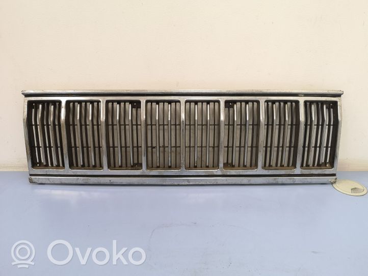 Jeep Grand Cherokee Maskownica / Grill / Atrapa górna chłodnicy 55034043