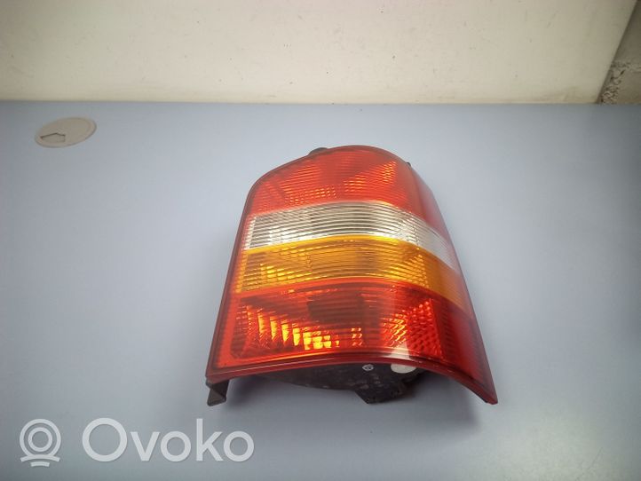 Volkswagen Transporter - Caravelle T5 Lampa tylna 7H0945258A