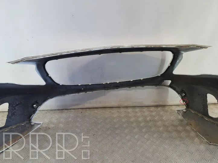 Mercedes-Benz GLA W156 Parachoques delantero A1568805300