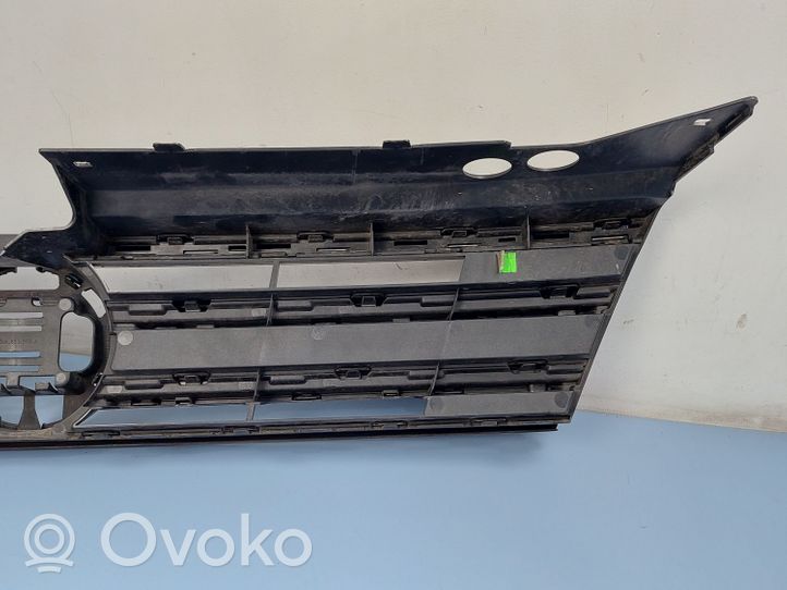 Volkswagen Tiguan Grille calandre supérieure de pare-chocs avant 5NA853653A