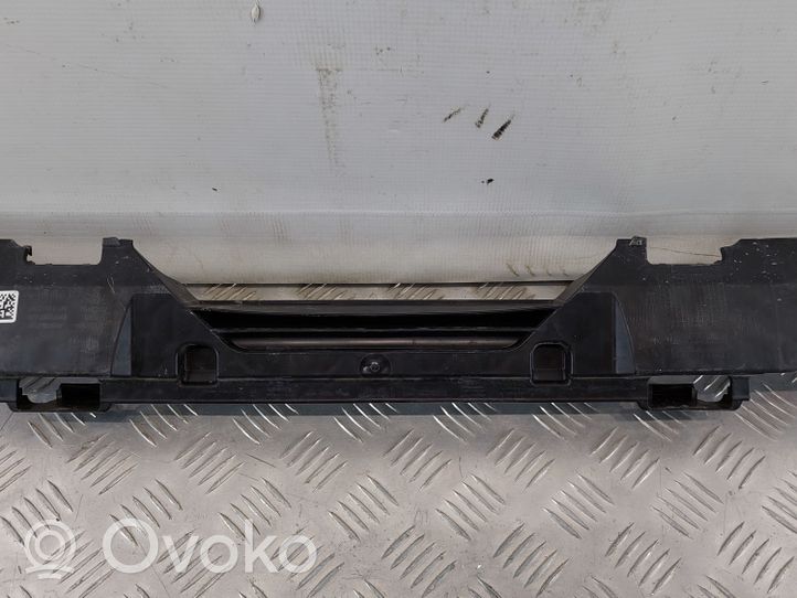 Audi Q3 F3 Deformacinis elementas 83F807695