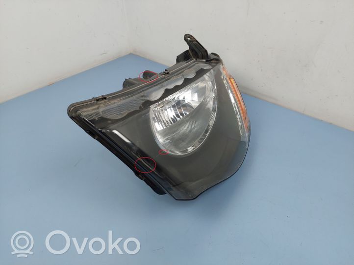 Mitsubishi L200 Lampa przednia MN146191