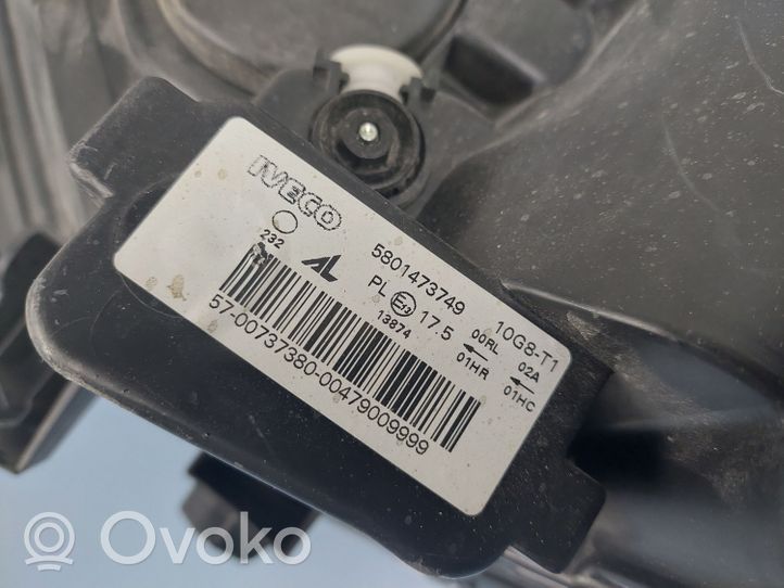 Iveco Daily 6th gen Lampa przednia 5801473749