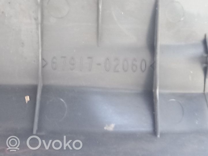 Toyota Auris 150 Takaoven kynnyksen suojalista 6791702060