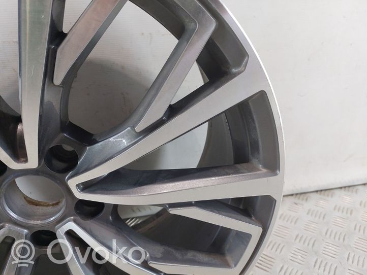 Audi A4 S4 B9 Felgi aluminiowe R19 