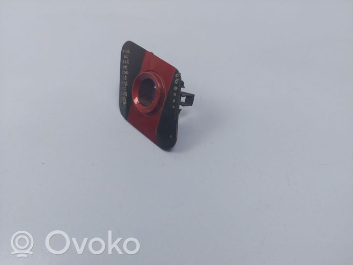 BMW X3 G01 Aizmugurē parkošanās sensora (PDC) sensors (-i) 7399989