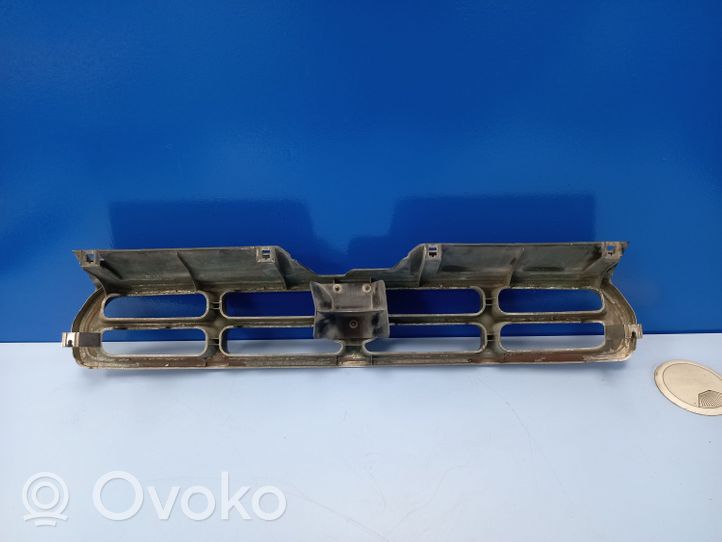 Subaru Legacy Parcel shelf grill EIS01033617