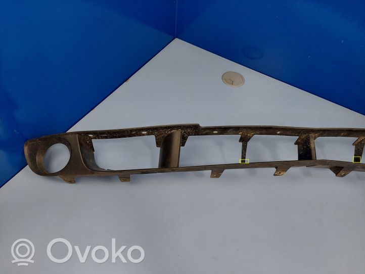 Nissan Primera Grille inférieure de pare-chocs avant 62254AU300