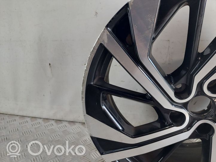 Nissan Qashqai J12 Felgi aluminiowe R20 6UA6A