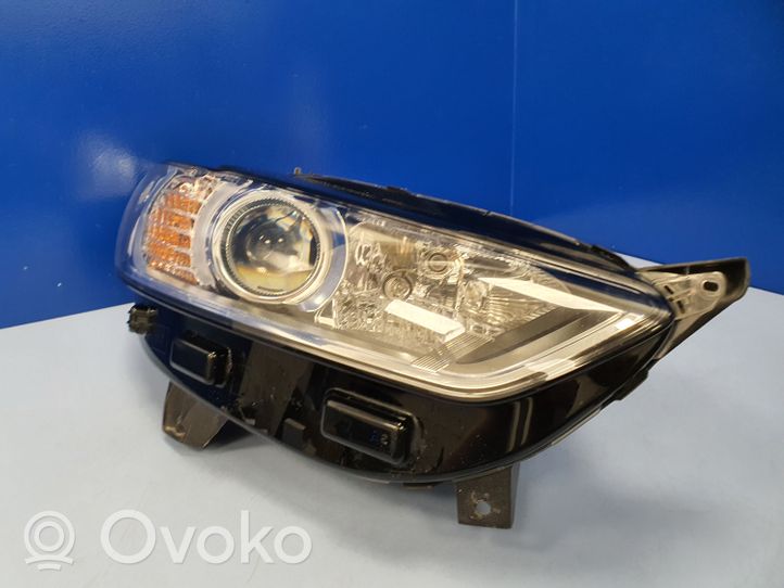 Ford Mondeo MK V Lampa przednia DS7313W029AE