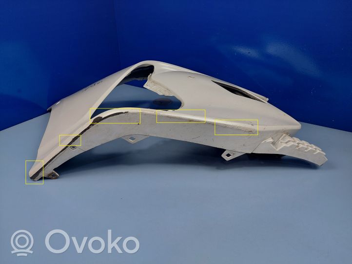 Toyota Prius Prime Kampinė priekinio bamperio dalis 5211247090