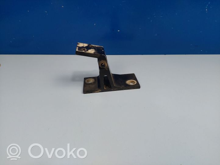 Audi A8 S8 D2 4D Front door upper hinge 4D0831401