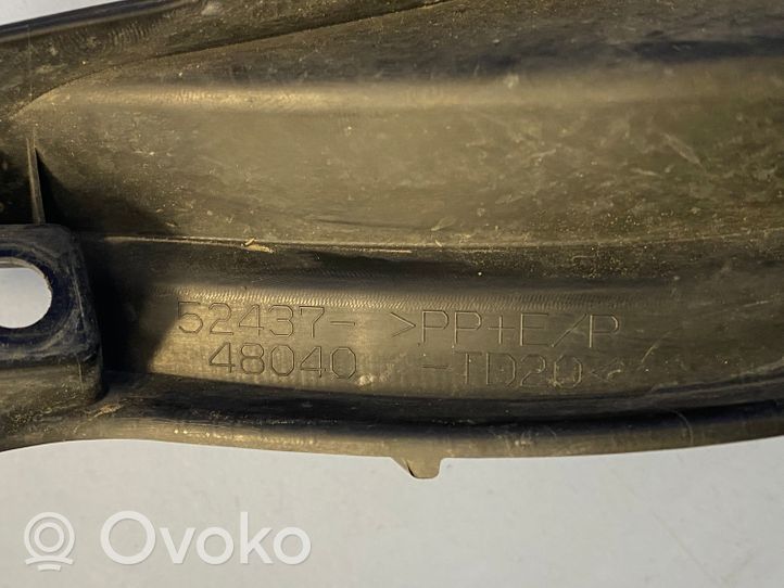 Lexus RX 330 - 350 - 400H Etupuskurin reuna 5243748040