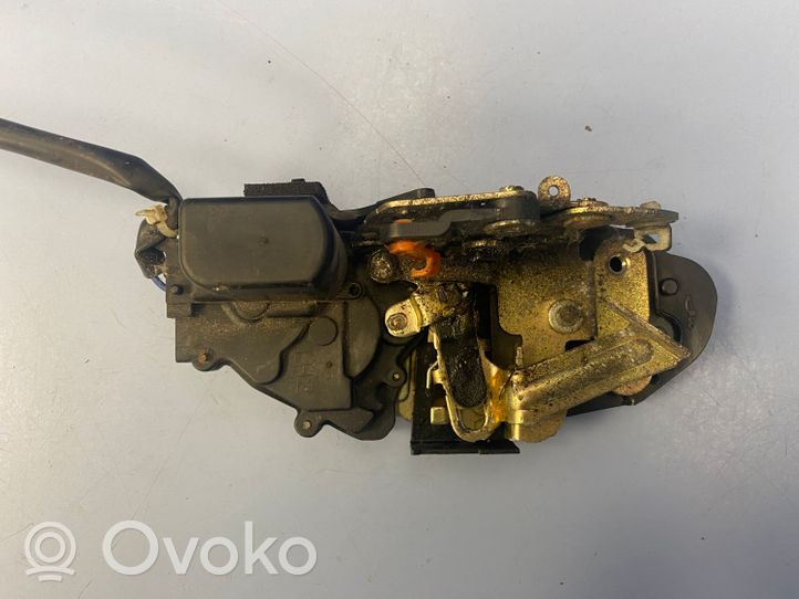 KIA Shuma Zamek drzwi tylnych 0K2A273310B