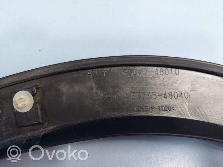 Lexus RX 330 - 350 - 400H Listwa błotnika tylnego 7507748010