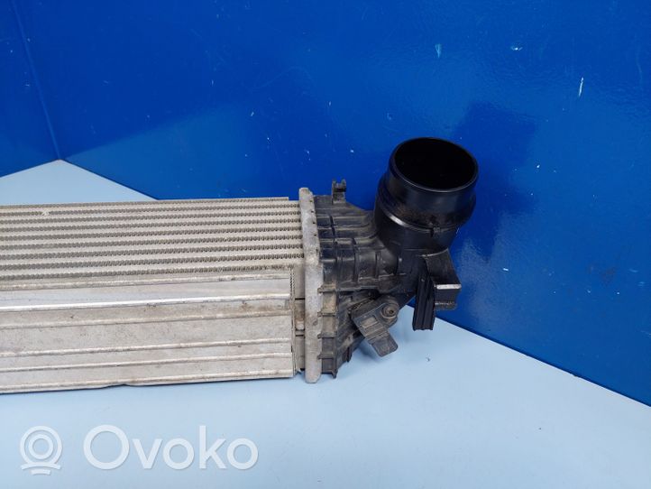 Opel Astra K Starpdzesētāja radiators 39185908