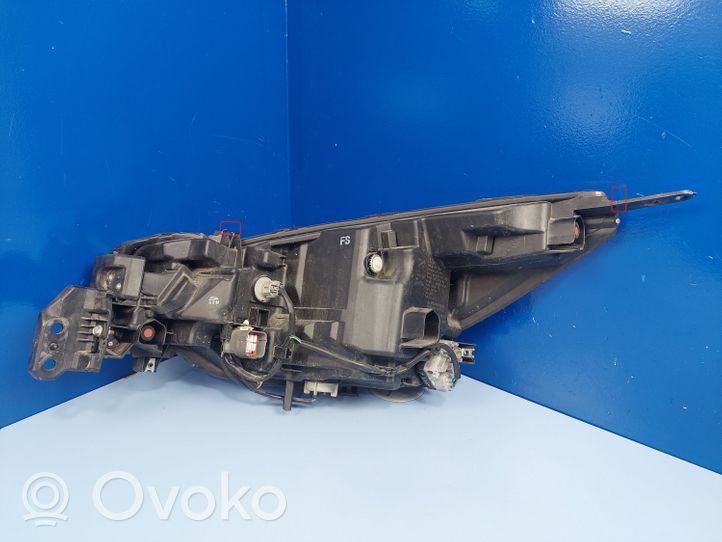 Subaru Outback (BS) Phare frontale 84002AL181