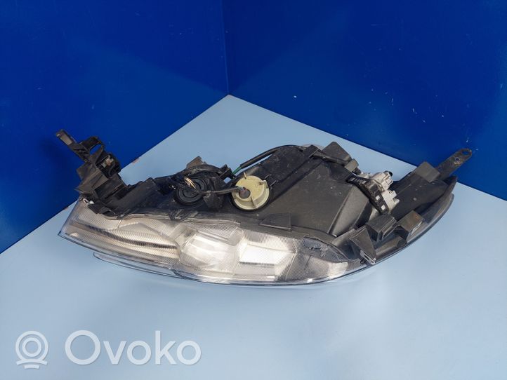 Subaru Outback (BS) Phare frontale 84002AL181