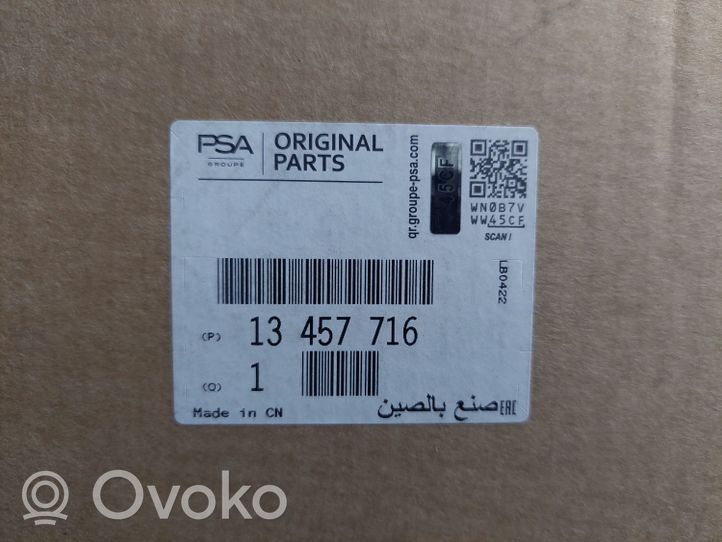 Opel Crossland X Vitre de fenêtre porte avant (4 portes) 13457716