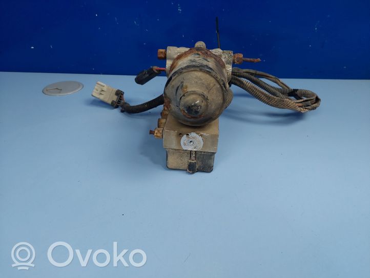 Chrysler Voyager ABS-pumppu 04683332