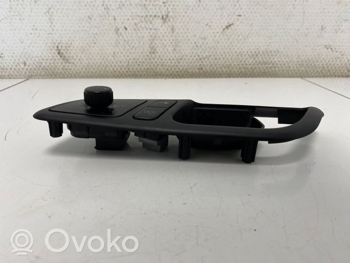 Volkswagen Polo Wing mirror switch 6Q1837247G