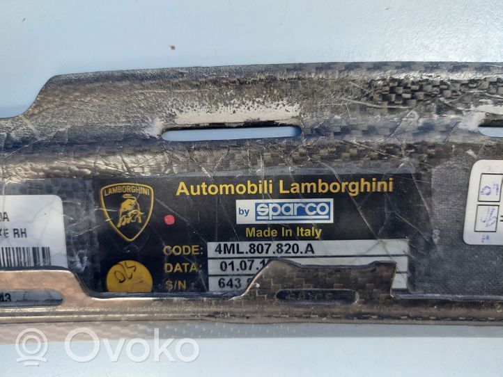 Lamborghini Urus Modanatura separatore del paraurti anteriore 4ML807820A