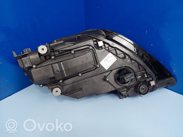 Porsche Cayenne (9Y0 9Y3) Lampa przednia 9Y0941034AA