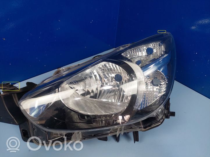 Mazda 2 Lampa przednia DB5J51040